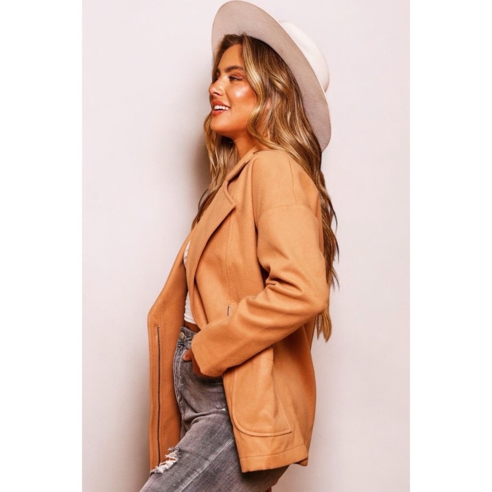 PEACH LOVE Camel Blazer Style Zip Up Soft Jacket - Picture 6 of 9